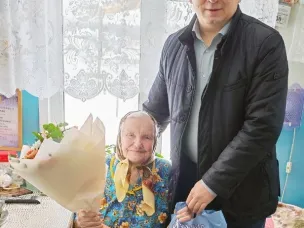 94 года исполнилось ветерану Великой Отечественной войны, труженице тыла Валентине Ивановне Исаевой