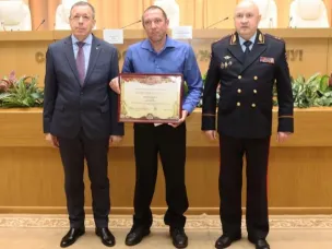 Двое арзамасцев награждены Почетной Грамотой МВД России за  проявление гражданской позиции
