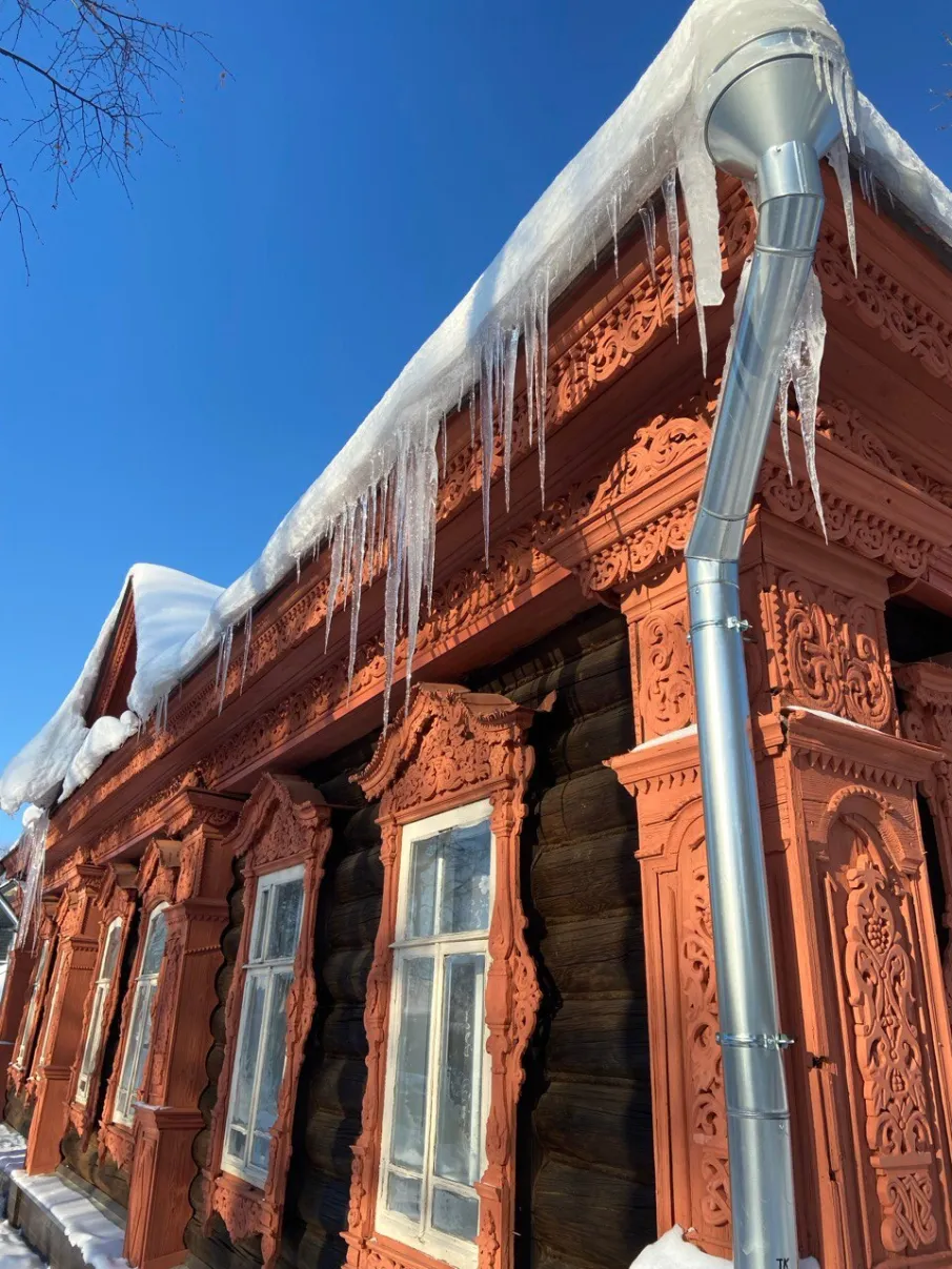 Сталактиты на крыше