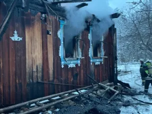 Два человека погибли на пожаре в Пошатове