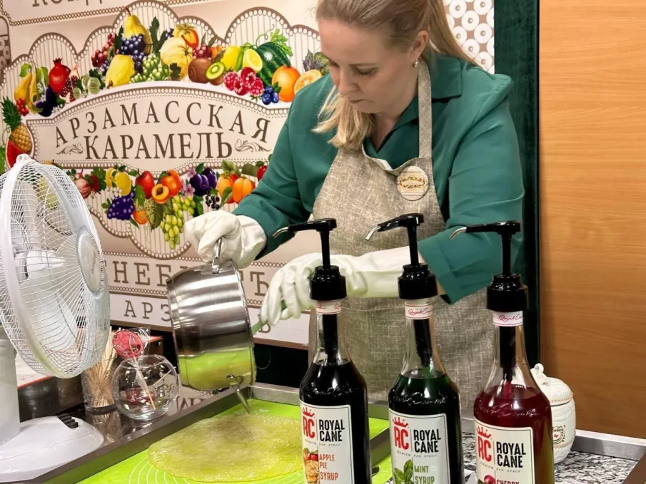 В Литературном музее А. П. Гайдара начала работу выставка «Арзамасская карамель»