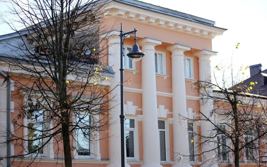 На ул.К.Маркса восстанавливают 10 фасадов домов