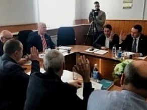 26 октября 2022 года в 10:00  созывается внеочередное заседание городской Думы