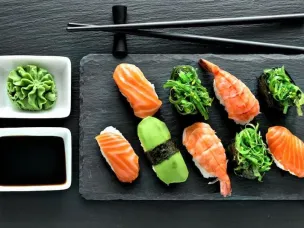 Суши и роллы. Что должно насторожить при покупке