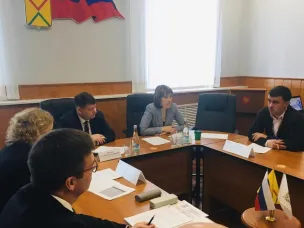 Тема дефицита квалифицированных рабочих кадров на предприятиях ОПК города Арзамаса стала главной в ходе заседания круглого стола