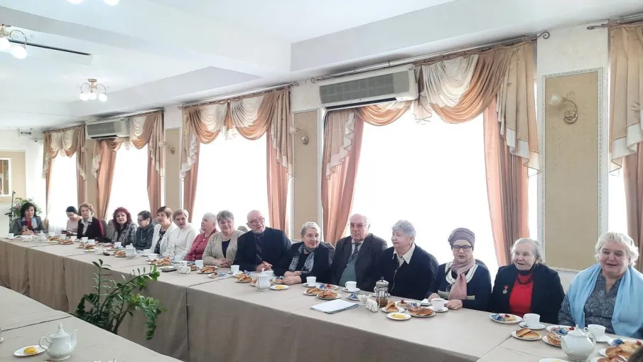 Вчера состоялась встреча мэра города Александра Щелокова с активом городского и районного советов ветеранов