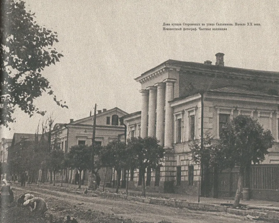 История дома с мезонином