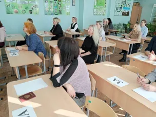 Родители будущих выпускников Арзамаса приняли участие в акции «Сдаем вместе. День сдачи ЕГЭ родителями»