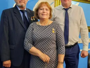 В преддверии Дня Победы глава округа Александр Щелоков встретился с представителями районного совета ветеранов