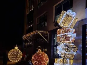 Подведены итоги ежегодного городского конкурса «Лучшее праздничное оформление предприятий потребительского рынка» к Новому 2023 году