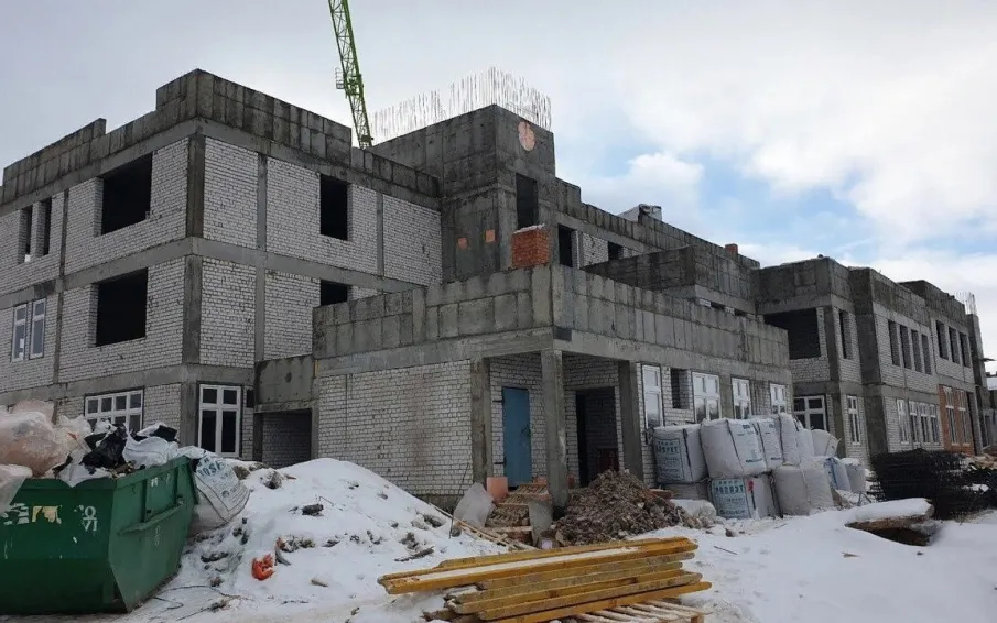 Подходит к завершению возведение коробки здания детского сада на 280 мест