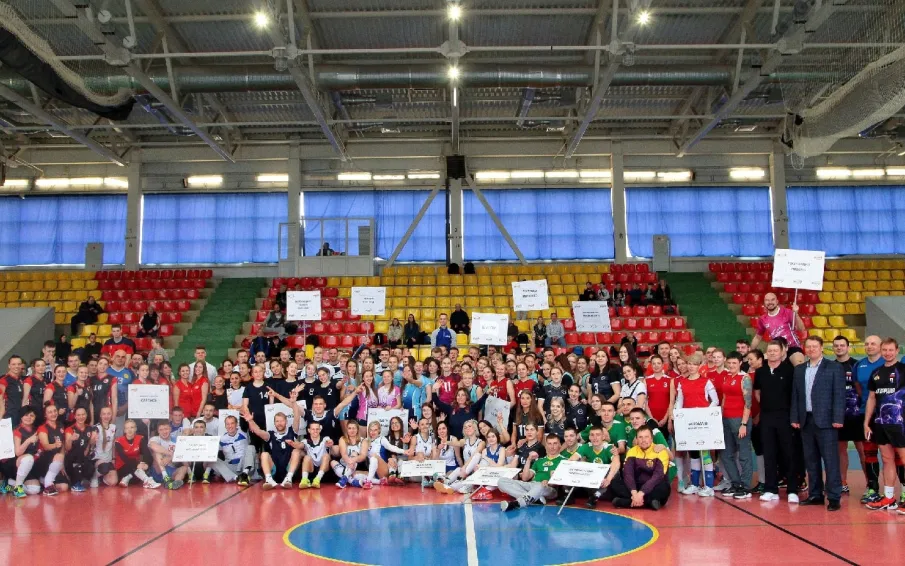 В Арзамасе состоялся Традиционный Гайдаровский турнир по волейболу