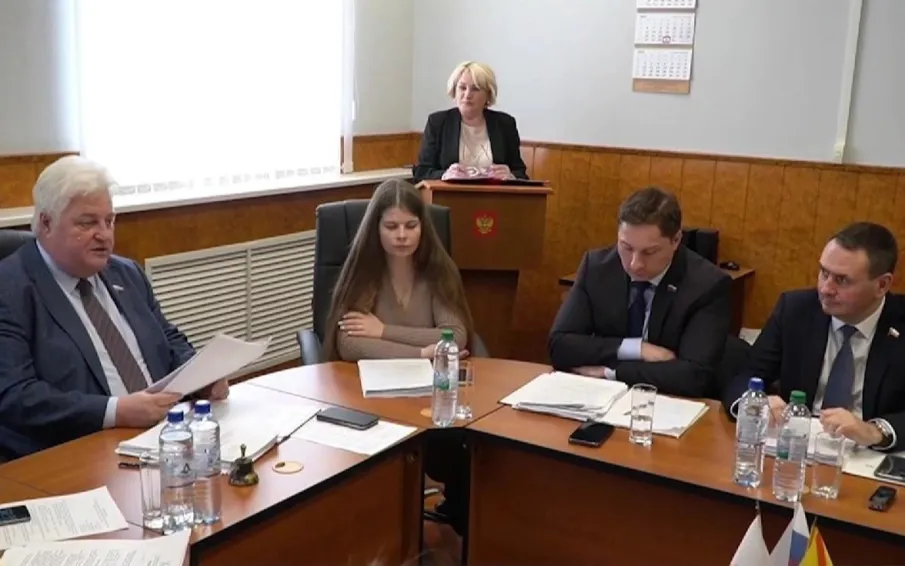 Депутаты городской Думы уточнили бюджет городского округа город Арзамас на текущий год и плановый период 2024-2025 гг.