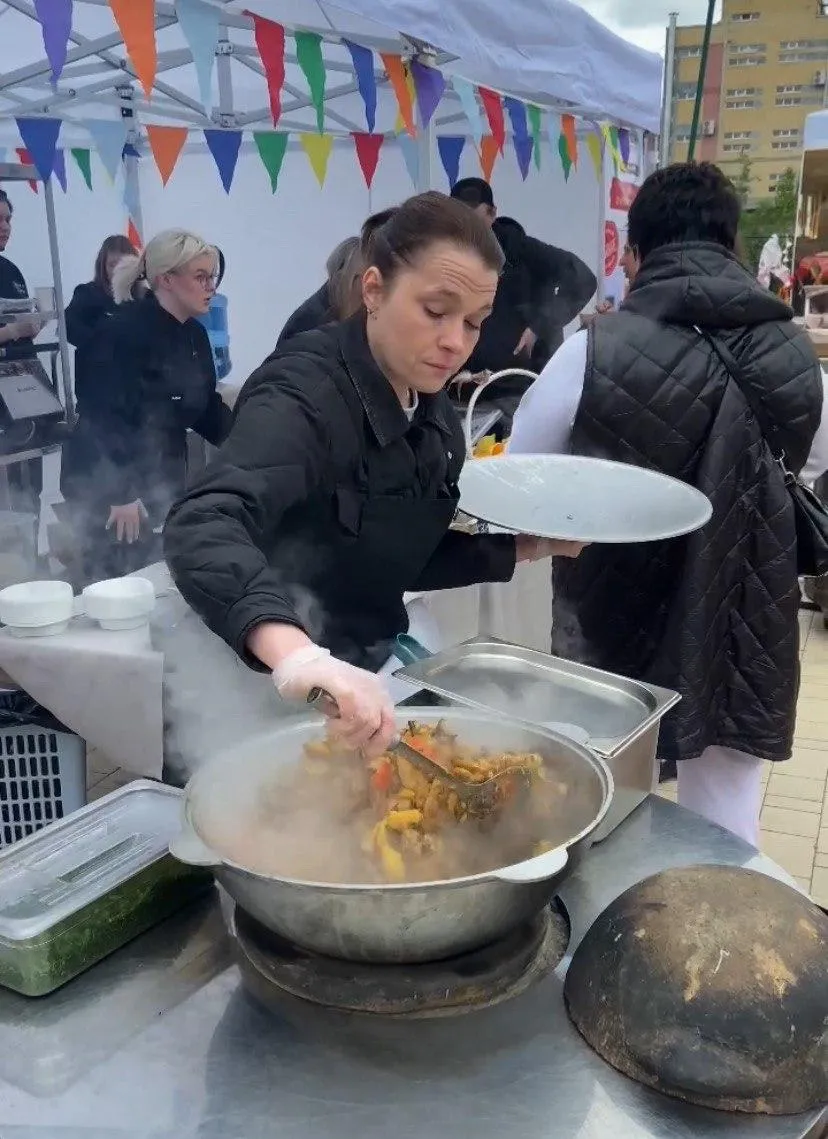 Блюда пушкинской эпохи представили на гастрономическом фестивале «Арзамасский трактирщик»