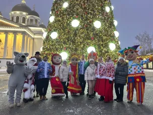 Новогодние встречи на площади