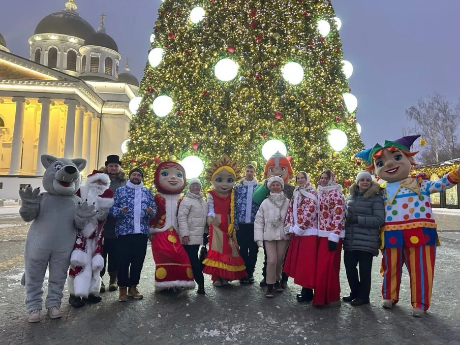 Новогодние встречи на площади