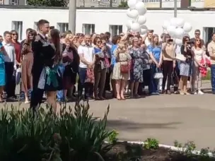 Сегодня в школах округа началась череда «Последних звонков»