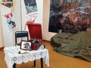 Медаль «За оборону Сталинграда» и другие знаковые экспонаты представлены на новой выставке, посвященной 80-летию Победы в Сталинградской битве