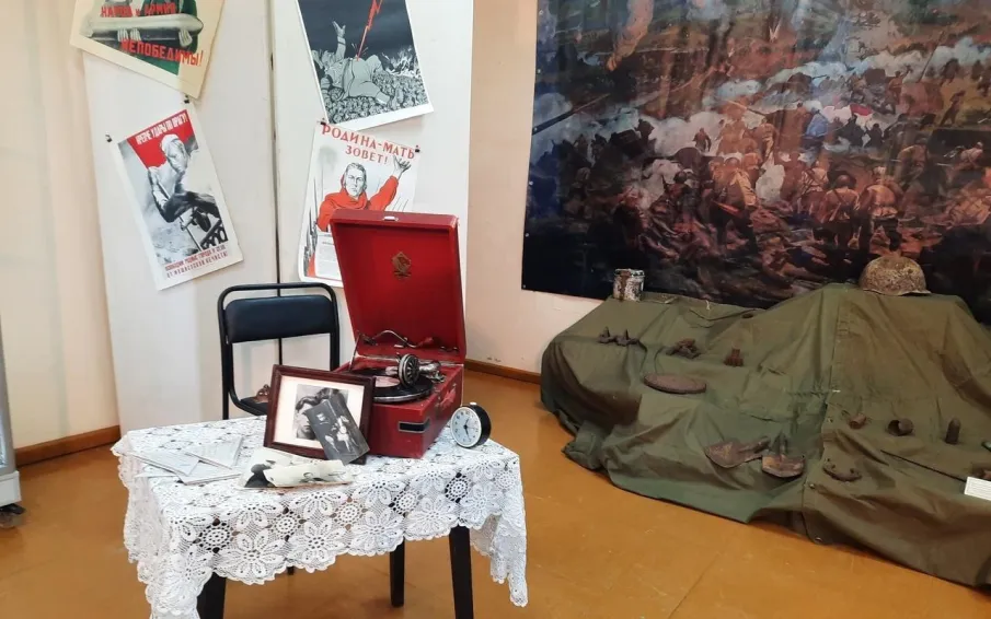 Медаль «За оборону Сталинграда» и другие знаковые экспонаты представлены на новой выставке, посвященной 80-летию Победы в Сталинградской битве