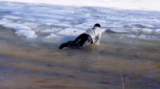 Весенний лёд обманчив