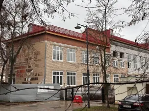 В школе № 1 приступили к укреплению фундаментов