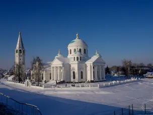 В селе Выездное Арзамасского района продолжается реставрация храма Смоленской иконы Божией Матери «Одигитрия»