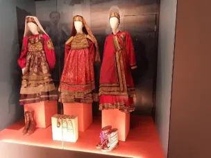 Костюмы Арзамасского уезда представлены на выставке «Сарафан. Шушпан, Одежа. Образы Нижегородского Поволжья в быту и традиционном праздничном костюме»