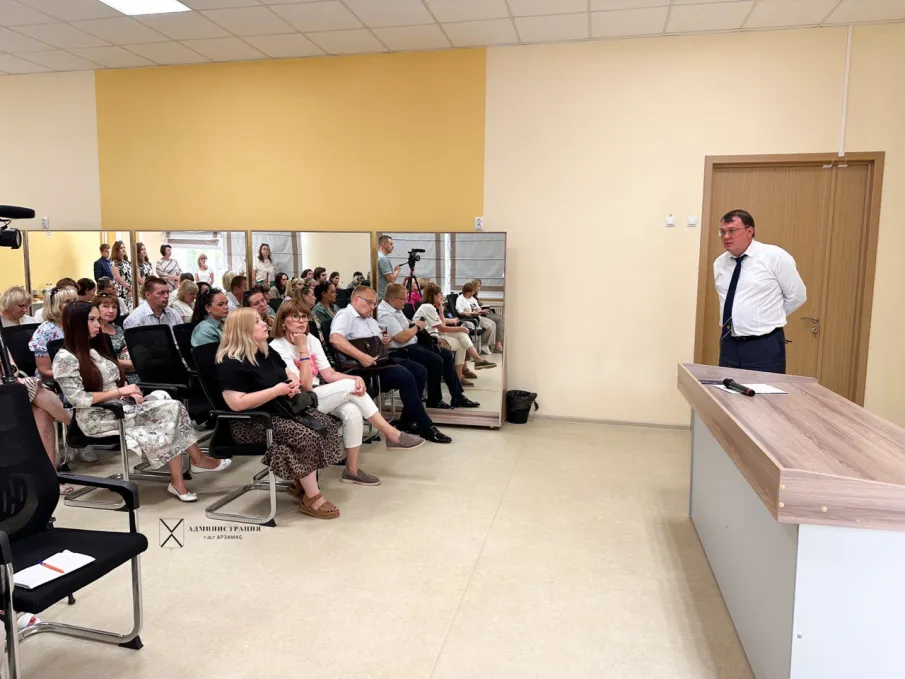 Опыт бережливых технологий в арзамасских образовательных учреждениях изучала вчера делегация из Чувашской республики