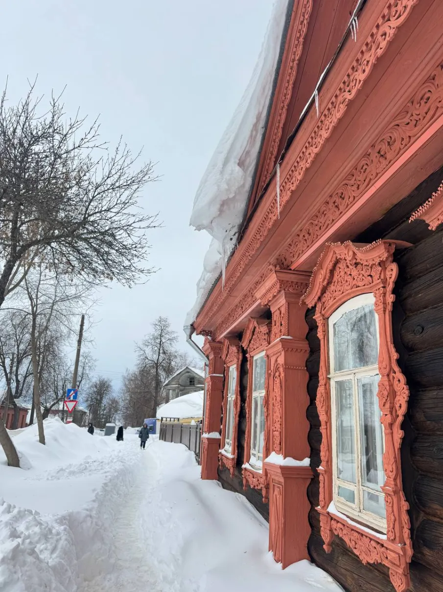 Снежная опасность: будьте бдительны!