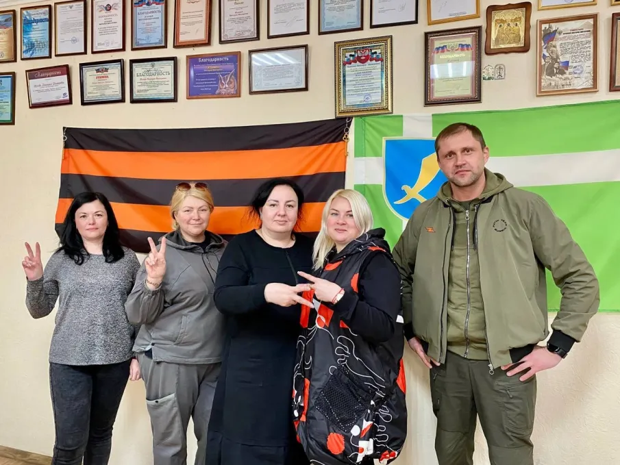 Арзамас передал городу-побратиму Харцызску Пасхальные подарки