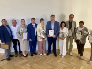 Награждение ко Дню медицинского работника