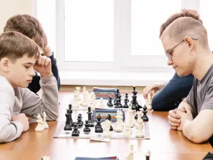 На стадионе «Знамя» завершился трехдневный турнир по шахматам, посвященный памяти Е.М. Елисеева