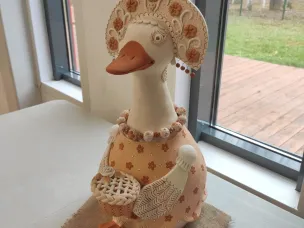 В коммьюнити центре парка культуры и отдыха им. А.П. Гайдара работает выставка «Арзамасский сувенир»